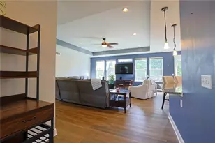 5334 Renaissance Park Dr, Middletown, OH 45005 - Photo 4