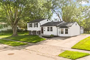 103 Mclaughlin Dr, Union, OH 45322 - Photo 2