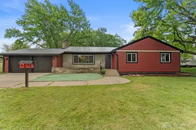 68 Skyline Drive, Enon Vlg, OH 45323 - Photo 2