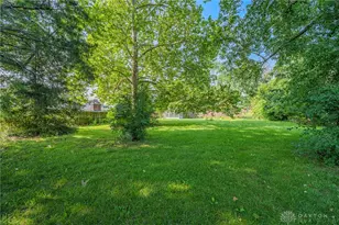 2601 Bellsburg Dr, Miami Township, OH 45459 - Photo 32