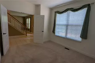 25 Clay Manor Ct, Springboro, OH 45066 - Photo 8
