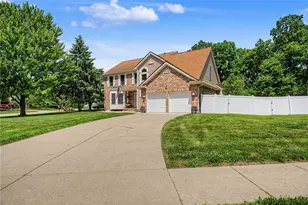 4224 Ranch Dr, Beavercreek, OH 45432 - Photo 4