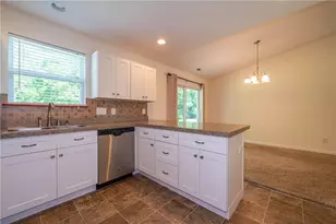 92 Locust Dr, Springboro, OH 45066 - Photo 14