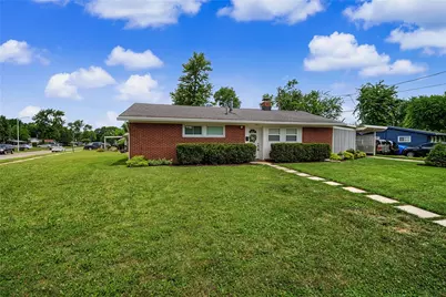 5041 Glouster Avenue, Dayton, OH 45431 - Photo 2