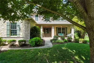 10927 Cold Spring Dr, Washington Twp, OH 45458 - Photo 4