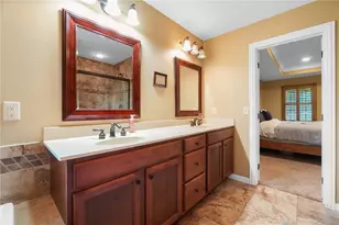 10927 Cold Spring Dr, Washington Twp, OH 45458 - Photo 32