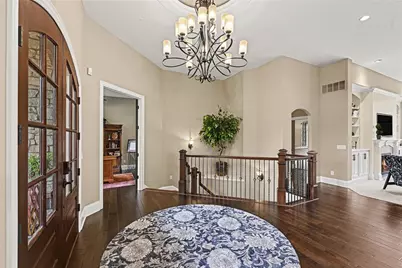 9356 Ridings Boulevard, Washington Twp, OH 45458 - Photo 6