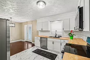 272 Maple Ave, Centerville, OH 45459 - Photo 12