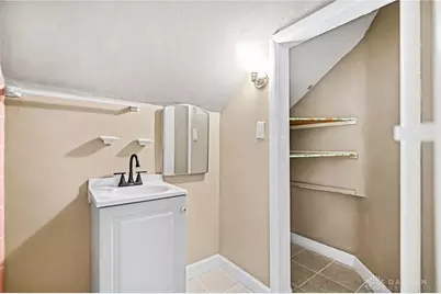 272 Maple Avenue, Centerville, OH 45459 - Photo 24