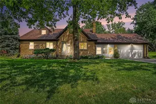 272 Maple Ave, Centerville, OH 45459 - Photo 1