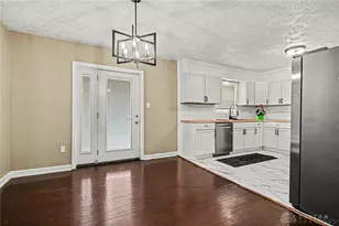 272 Maple Ave, Centerville, OH 45459 - Photo 8