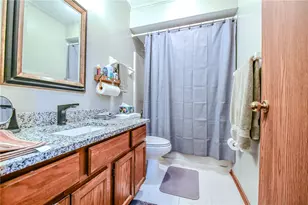 6700 Willow Creek Dr, Huber Heights, OH 45424 - Photo 16