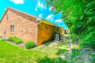6700 Willow Creek Dr, Huber Heights, OH 45424 - Photo 20