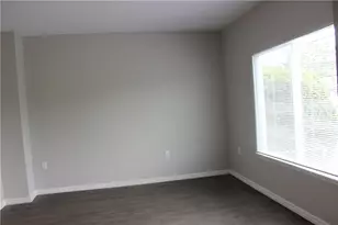 512 Campbell St, Dayton, OH 45417 - Photo 2