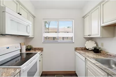 7845 Betsy Ross Circle, Washington Twp, OH 45459 - Photo 16