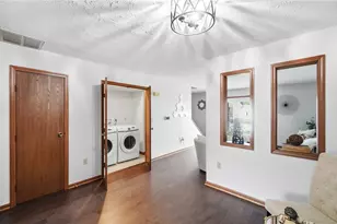 7845 Betsy Ross Cir, Washington Twp, OH 45459 - Photo 12