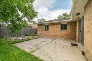 861 Kenbrook Dr, Vandalia, OH 45377 - Photo 6