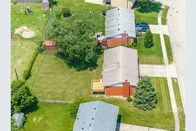827 Moon Court, Miamisburg, OH 45342 - Photo 54