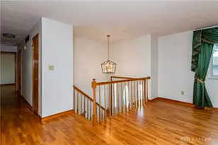 827 Moon Ct, Miamisburg, OH 45342 - Photo 12