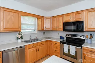 827 Moon Ct, Miamisburg, OH 45342 - Photo 18