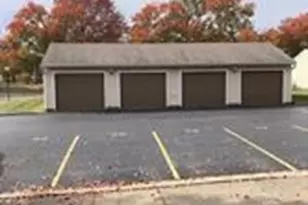 1501 Lake Pointe Way, Centerville, OH 45459 - Photo 2