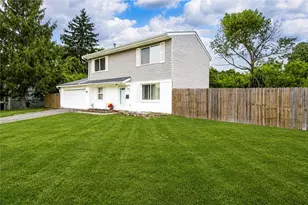 5107 Elyria Ln, Trotwood, OH 45406 - Photo 2