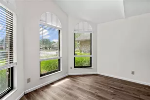 8477 Doe Run Pl, Huber Heights, OH 45424 - Photo 12