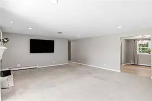1033 Carlo Dr, Kettering, OH 45429 - Photo 14