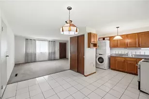 4595 Korner Dr, Huber Heights, OH 45424 - Photo 4