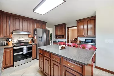 3695 Meadowcourt Drive, Beavercreek, OH 45431 - Photo 12