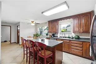 3695 Meadowcourt Dr, Beavercreek, OH 45431 - Photo 10