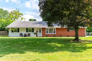 561 Brandwynne Ct, Centerville, OH 45459 - Photo 1