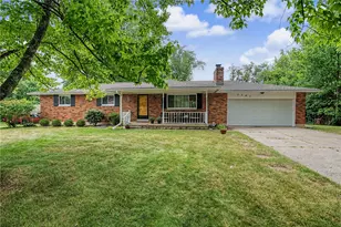2307 Pine Knott Dr, Beavercreek, OH 45431 - Photo 1