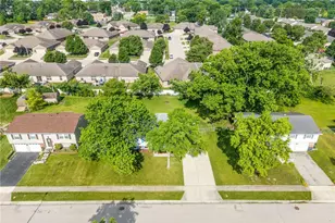306 Westerly Hills Dr, Englewood, OH 45322 - Photo 2