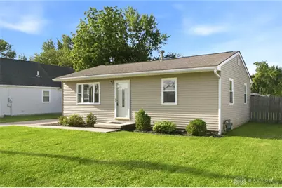 114 Oakwood Avenue, Fairborn, OH 45324 - Photo 2