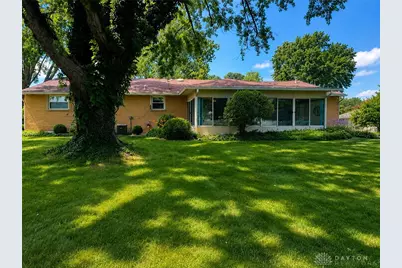 520 Berkshire Circle, Englewood, OH 45322 - Photo 2