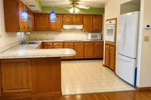520 Berkshire Cir, Englewood, OH 45322 - Photo 8