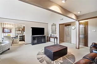 1933 Washington South Dr, Washington Twp, OH 45458 - Photo 14