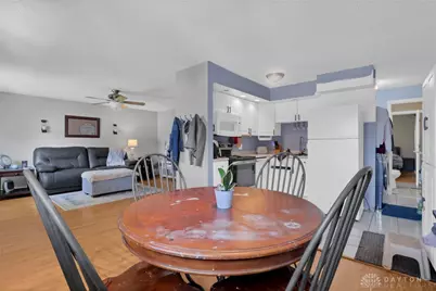 524 Carolyn Drive, Miamisburg, OH 45342 - Photo 8