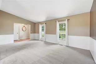 7599 Tanglewood Ln, West Chester Twp, OH 45069 - Photo 12