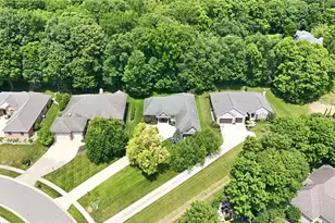 3896 Northfield Dr, Bellbrook, OH 45305 - Photo 46