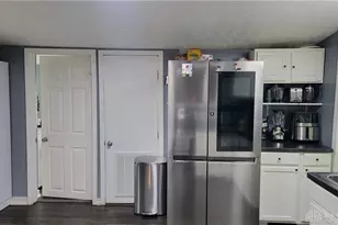 235 S Lansdowne Ave, Jefferson Twp, OH 45417 - Photo 30