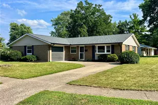 155 McCraw Dr, Englewood, OH 45322 - Photo 1