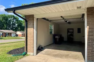 155 McCraw Dr, Englewood, OH 45322 - Photo 24