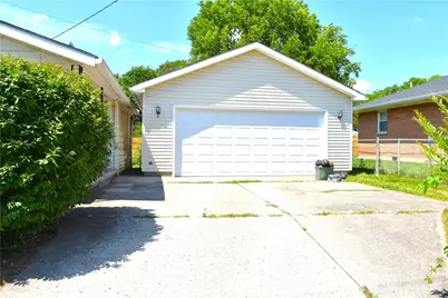 653 S Wayne Street, Piqua, OH 45356 - Photo 4