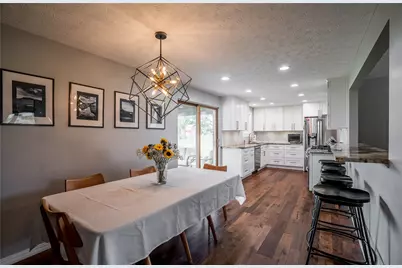 180 Floral Acres Drive, Tipp City, OH 45371 - Photo 6