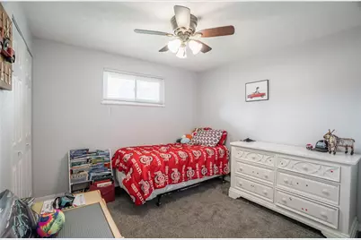 180 Floral Acres Drive, Tipp City, OH 45371 - Photo 12