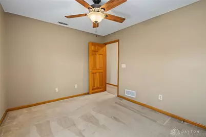 6373 Ring Neck Drive, Huber Heights, OH 45424 - Photo 30