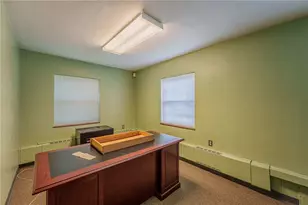 220 W Siebenthaler Ave, Dayton, OH 45405 - Photo 40