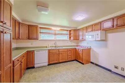 220 W Siebenthaler Avenue, Dayton, OH 45405 - Photo 16